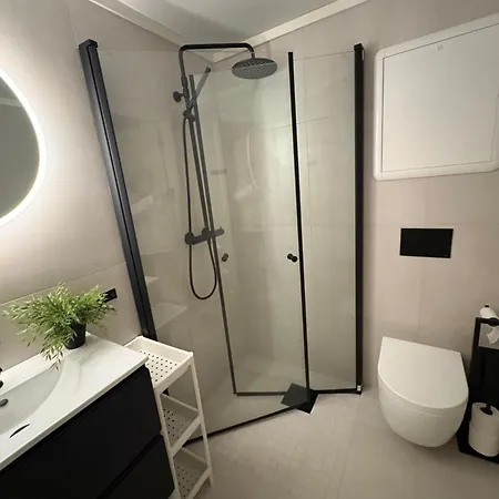 I Telemark Pa Gautefall, I Drangedal, Familievennlig Og Koselig, Inn-ski Out